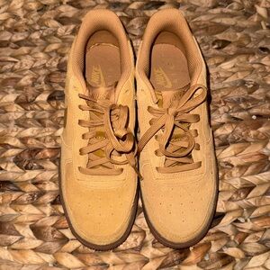 Kids Brown Air Force 1 Low-top Suede Sneaker Brown